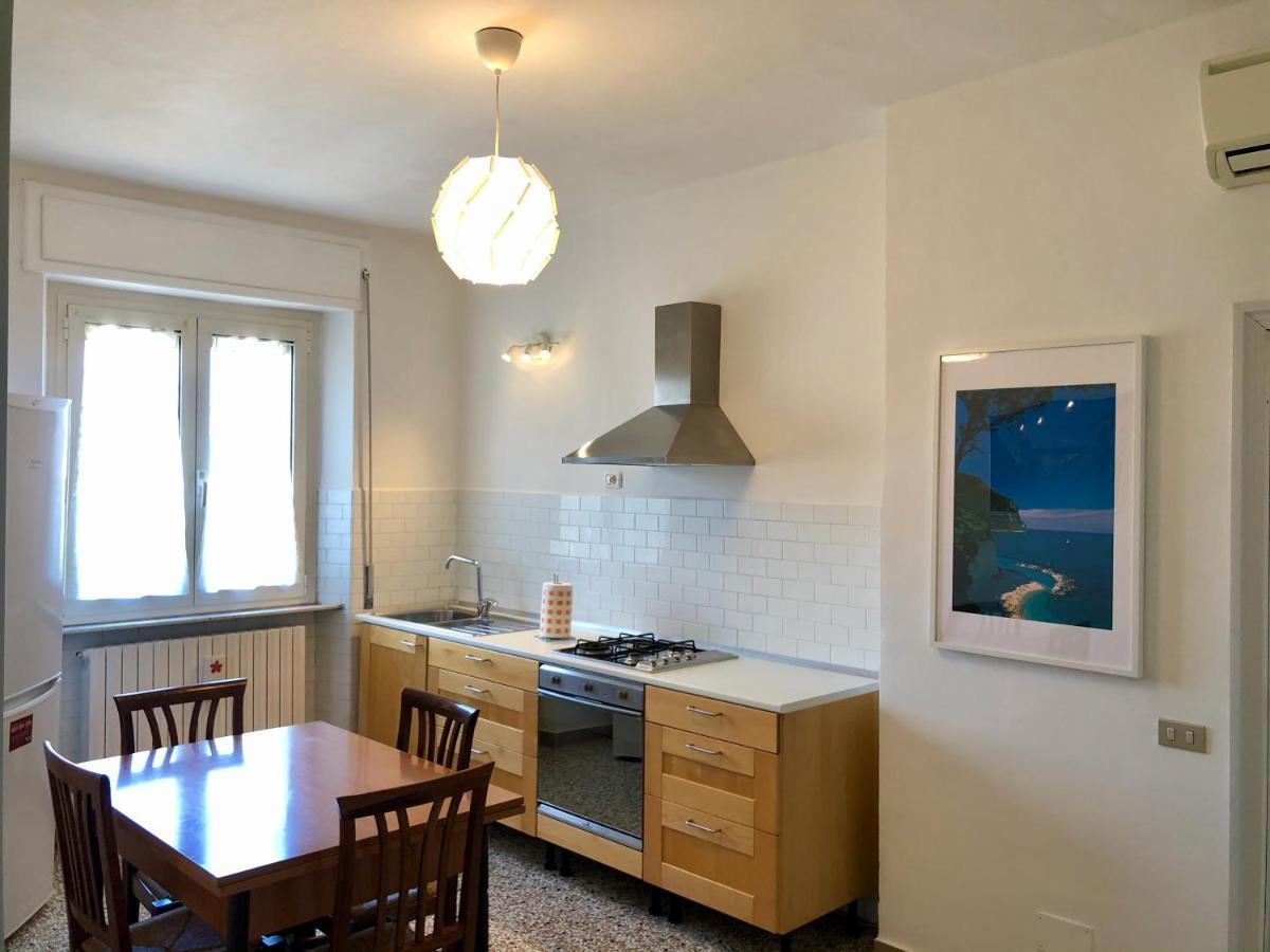 Lole Apartment - Анкона Екстериор снимка